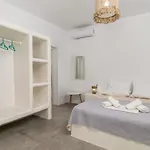 Bed & Breakfast Aqua Bay Beachfront Agia Kyriaki Beach, Milos Spiaggia di Agia Kiriaki