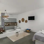 Bed & Breakfast Aqua Bay Beachfront Agia Kyriaki Beach, Milos Spiaggia di Agia Kiriaki