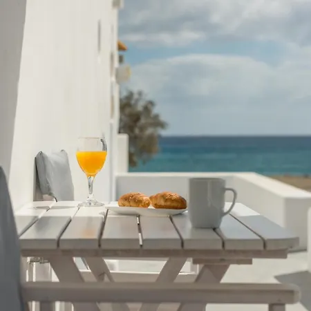 Aqua Bay Beachfront Agia Kyriaki Beach, Milos