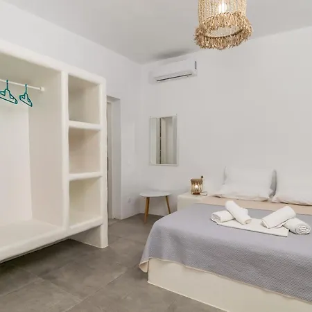 Bed & Breakfast Aqua Bay Beachfront Agia Kyriaki Beach, Milos Spiaggia di Agia Kiriaki