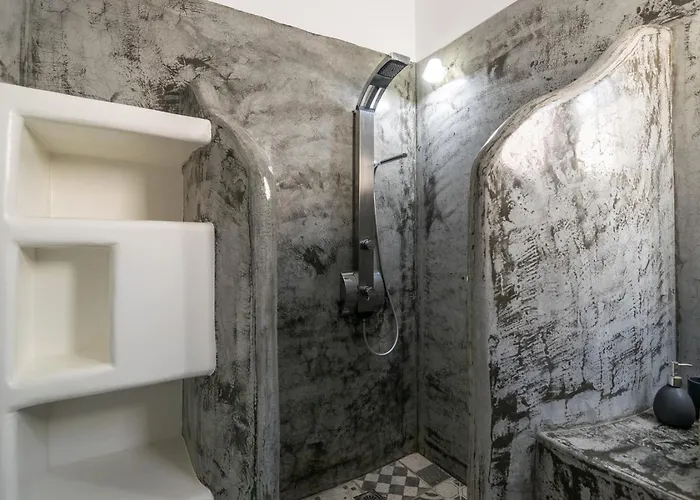 Bed & Breakfast Aqua Bay Beachfront Agia Kyriaki Beach, Milos 3*